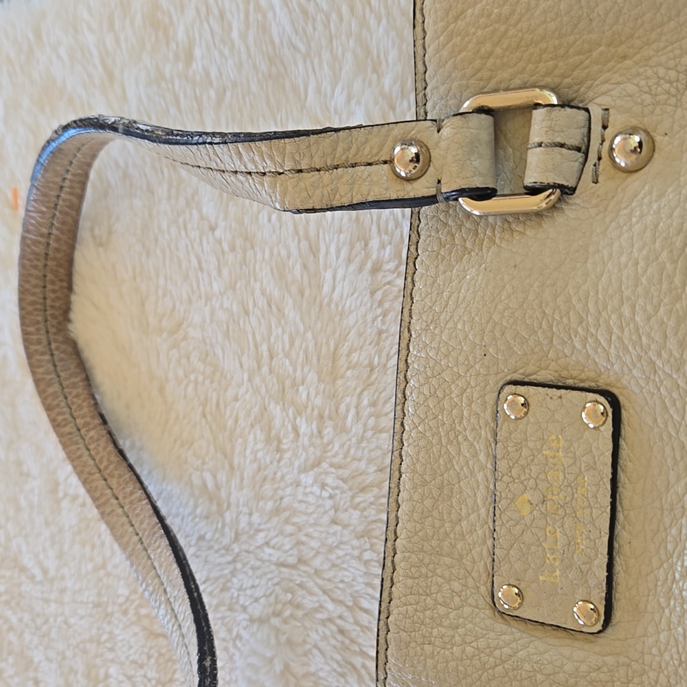 Two-Tone Black and Cream Tote Bag Kate Spade Purse - Picture 14 of 14